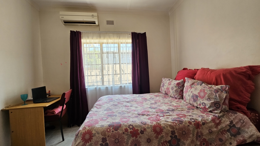 4 Bedroom Property for Sale in Klisserville Northern Cape